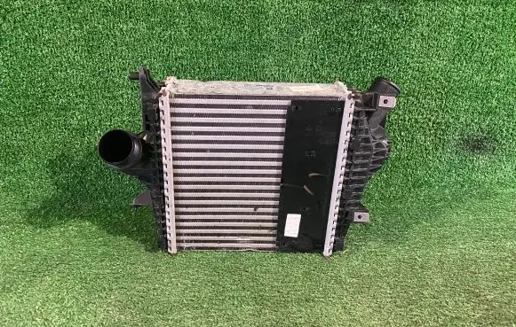 Audi Q8 Intercooler radiator 4M0145803BP