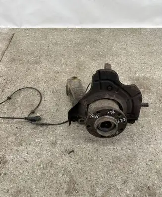 Citroen Jumper Front wheel hub 01374759080