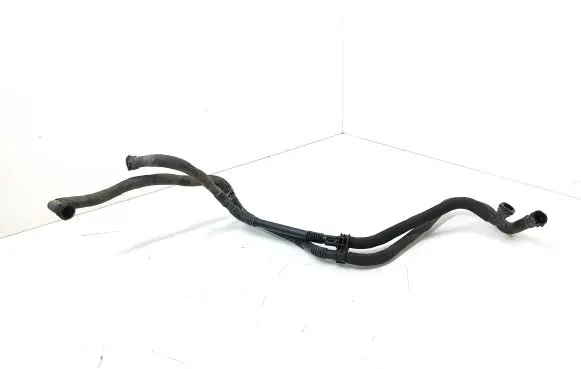 Peugeot 508 RXH Hybrid/electric vehicle battery cooling hoses/tubes 