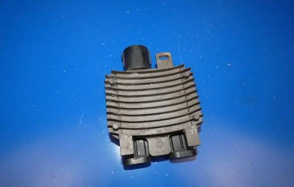 Volvo XC60 Coolant fan relay 940009402