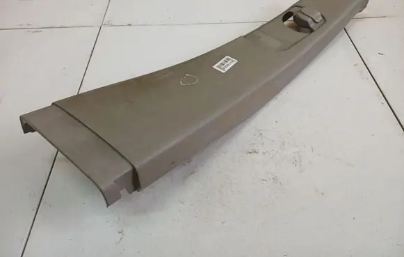 Subaru B9 Tribeca (B) pillar trim (top) 94012XA
