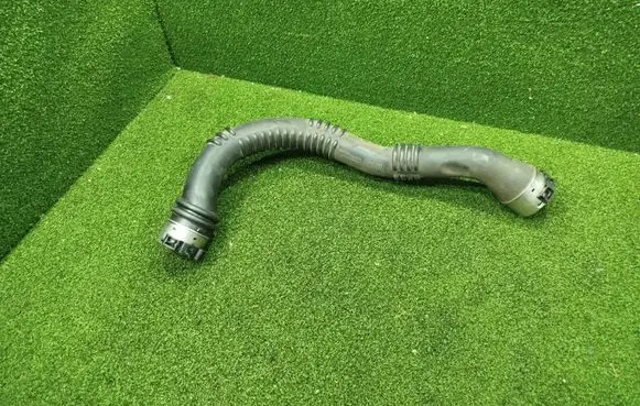 Renault Trafic III (X82) Intercooler hose/pipe 93867727 144606126R
