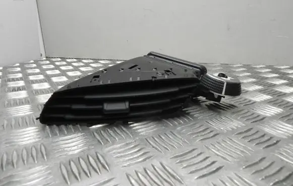Ford C-MAX II Rear air vent grill AM51R014L21CDW T2303