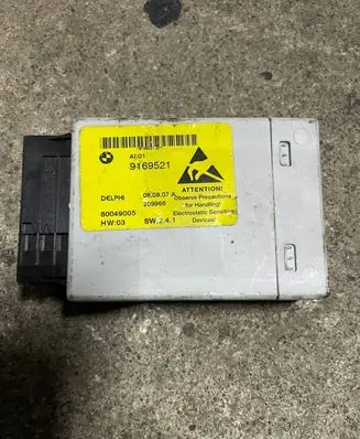 BMW 5 E60 E61 Central console control unit 9169521 80049005