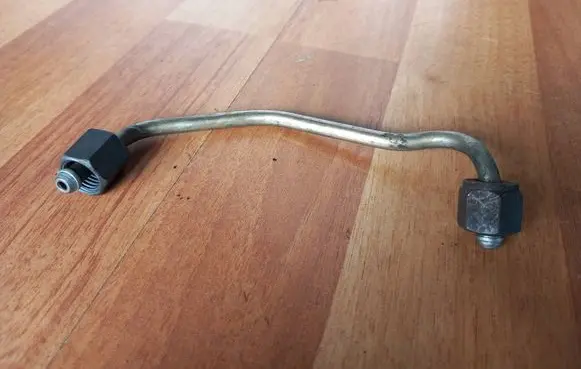 BMW 7 E65 E66 Fuel injector supply line/pipe 7804244 13537804244