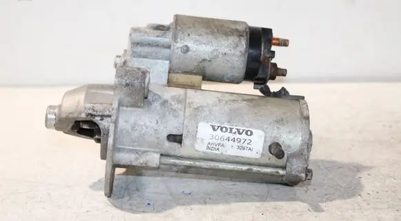 Volvo V40 Starter motor 30644972
