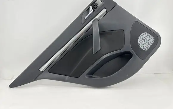Skoda Octavia Mk2 (1Z) Rear door card panel trim 1Z5867209CE