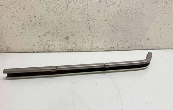 Volkswagen Caddy Sliding door bottom rail 2K3843872C