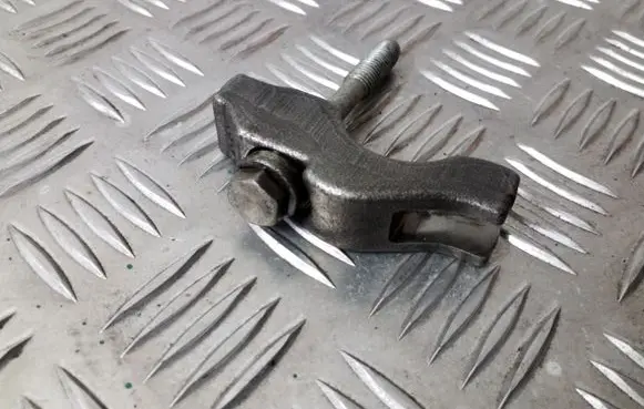 Fuel Injector clamp holder