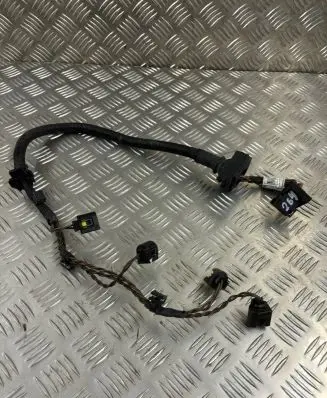 BMW 5 F10 F11 Fuel injector wires 736061604B