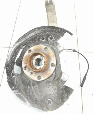 BMW X5 F15 Front wheel hub NOCODE