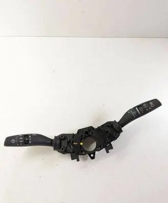 KIA Sorento Wiper turn signal indicator stalk/switch 299144259