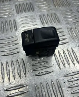 Volvo 850 Mirror heating switch 9128263