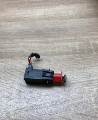 Opel Corsa D Brake pedal sensor switch 55701395