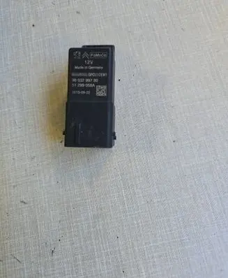 Citroen C4 Grand Picasso Glow plug pre-heat relay 9803299780 20150922 51299058A