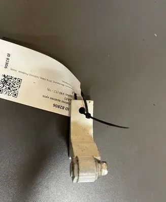 Volvo V40 Rear door lower hinge 31352694 A046572