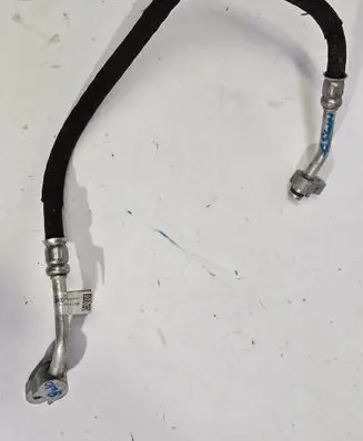 Audi A4 S4 B9 8W Air conditioning (A/C) pipe/hose 8W0816721B