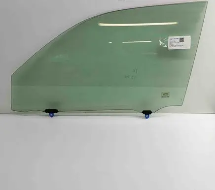 Toyota Land Cruiser (BJ70) Front door window glass four-door 6810260600