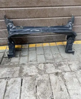Jaguar XF X250 Bottom radiator support slam panel 8X238102AD E3243