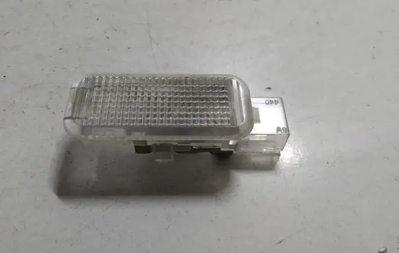 Audi A6 S6 C5 4B Other interior light 4B094741B