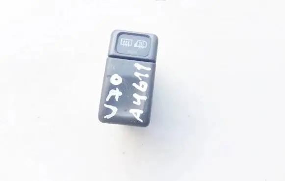 Volvo S70 V70 V70 XC Windscreen/window heater switch 9162952