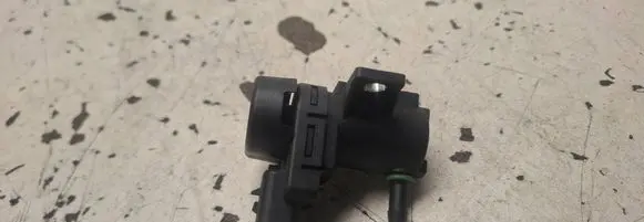 Citroen C5 Turbo solenoid valve 9652862380 051081344