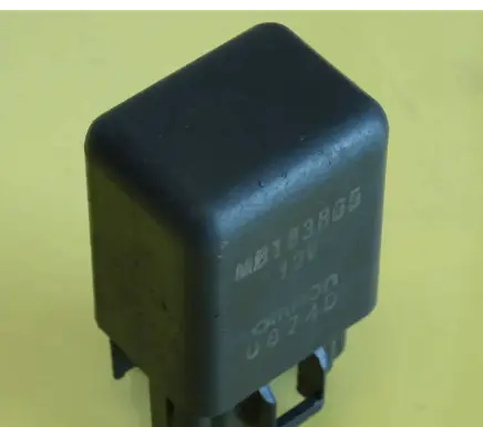 Mitsubishi Pajero Other relay MB183865