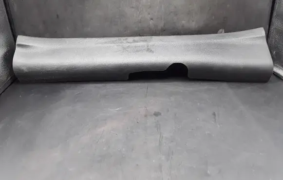 KIA Sorento Rear sill trim cover 858742P100 A046485
