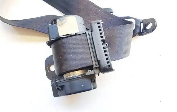 Volvo V50 Middle seatbelt (rear) 30615642