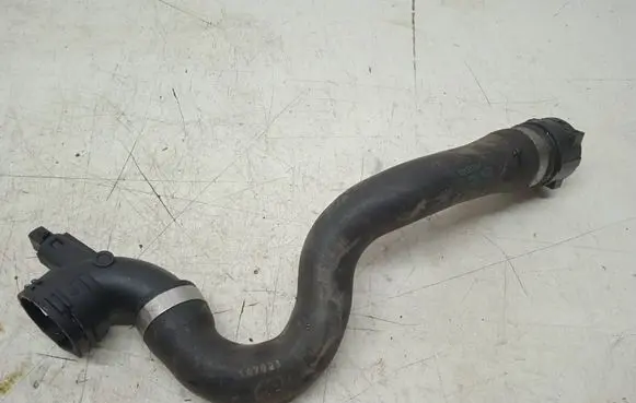 BMW X1 E84 Engine coolant pipe/hose 1712753176902