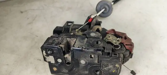 Audi A2 Rear door lock 8Z0839016A