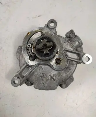 Mercedes-Benz S AMG W222 Vacuum pump A1772300065 02070518 810271603