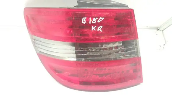 Mercedes-Benz B W245 Rear/tail lights A169820 27520117