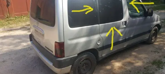 Peugeot Partner Sliding door window/glass AS2 film