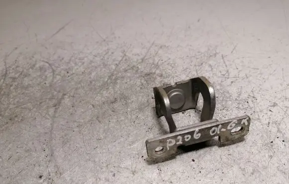 Peugeot 206 Tailgate/trunk/boot hinge