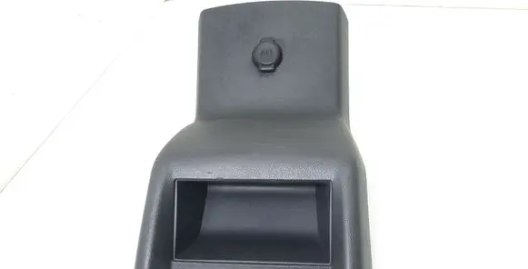 Other center console (tunnel) element