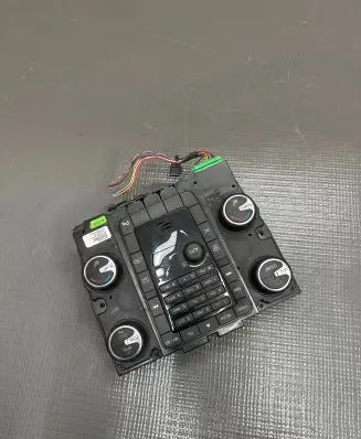 Volvo S60 Climate control unit 30795265 M415CA00147 SN2000233816