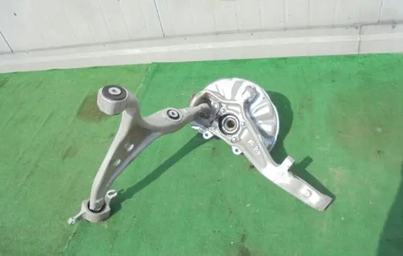 Mercedes-Benz ML W166 Front wheel hub