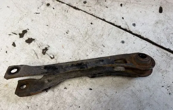 BMW X1 E84 Rear upper control arm/wishbone 20343410