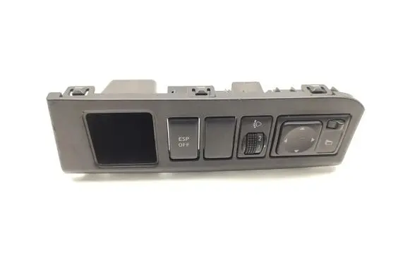 Nissan Note (E11) Other switches/knobs/shifts 68485-9U000 P10971