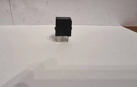 Volkswagen Golf VII Other relay 4RD965453