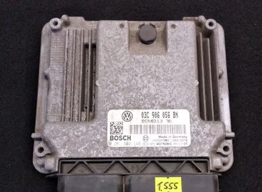 Volkswagen Golf V Engine control unit/module 03C906056BN