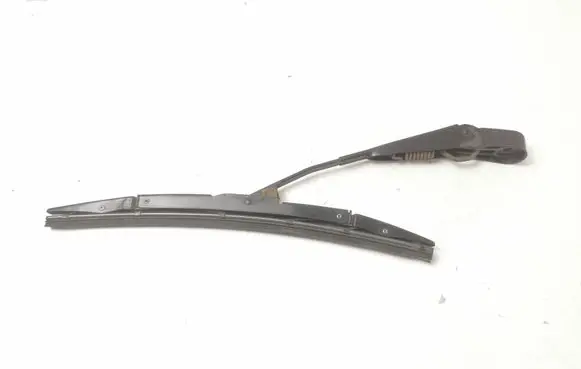 Honda CR-V Rear wiper blade arm