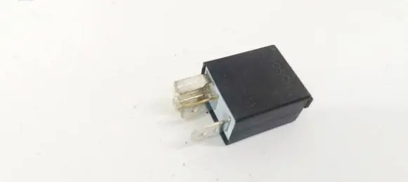 Volkswagen Golf V Other relay 7M0951253C 95VW10K705EA