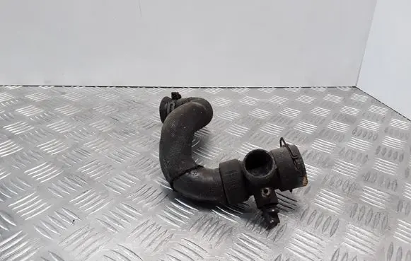 Audi A4 S4 B6 8E 8H Engine coolant pipe/hose 8E0121019D