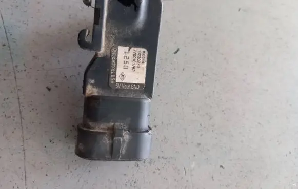 Renault Laguna II Air pressure sensor 7700101762 16220279