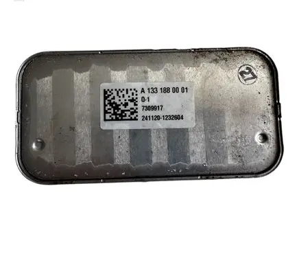 Mercedes-Benz GLS X167 Engine oil radiator A1331880001 7309917 2411201232604