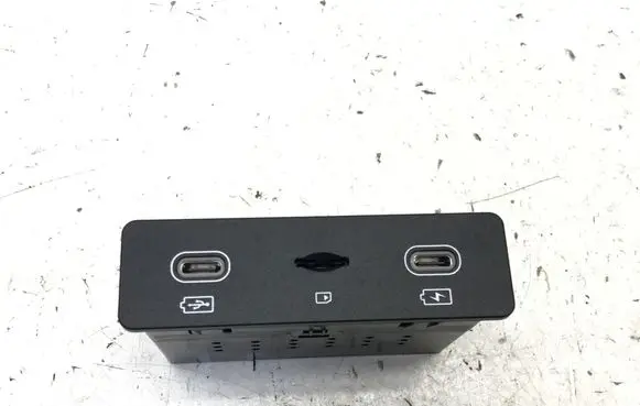 USB socket connector