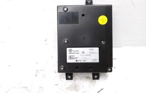 Volkswagen Tiguan Bluetooth control unit module 5N0035730B 351839