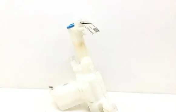 Nissan Murano Z50 Windshield washer fluid reservoir/tank 
